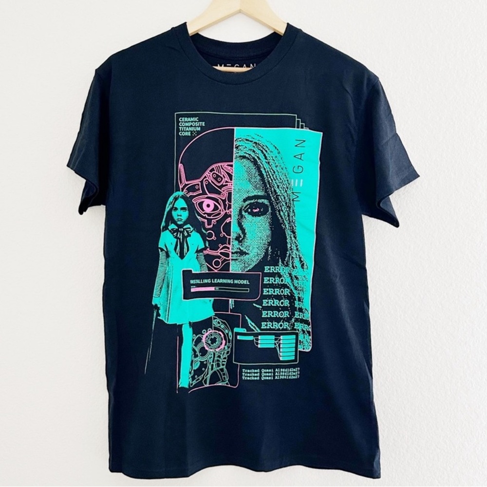 NWOT MEGAN Graphic T-Shirt